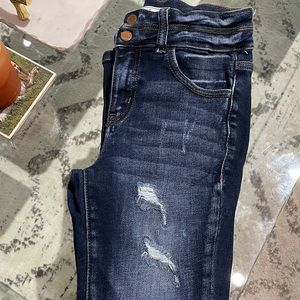 Girls KanCan Skinny Jeans, like new!